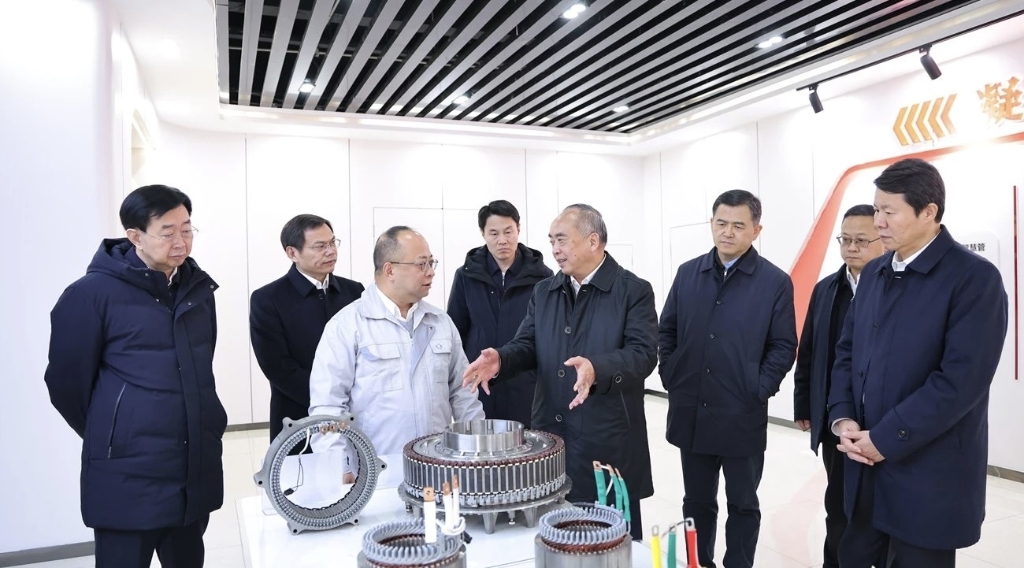 开足马力“赶订单”，奋力冲刺“开门红”  | 山东省委书记林武调研918博天堂临沂工厂新能源电驱动项目